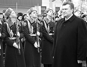 Янукович подписал указ о последнем призыве в украинскую армию