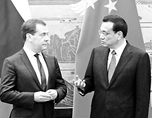 Дмитрий Медведев и премьер Госсовета КНР Ли Кэцян