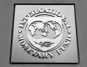 МВФ просят отнестись к Украине снисходительнее
