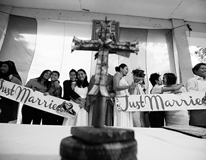 Католическая церковь пока еще не признает однополые браки
