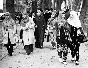 Женщины в Таджикистане потребовали депортировать их мужей из России