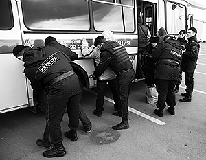 МВД: Выдворенные из Москвы мигранты повысили уровень преступности на родине