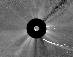 Ученые: Комета ISON распалась на части