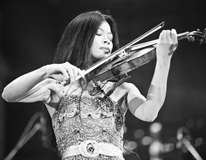 Ванесса Мэй оставила скрипку ради участия в Играх в Сочи