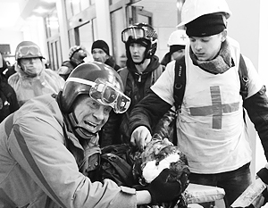 Число жертв столкновений в Киеве достигло 75 человек