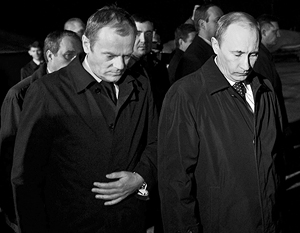 Свидетелями разговора лидеров Польши и России, который министр Мачеревич назвал «тайным», на самом деле были десятки журналистов