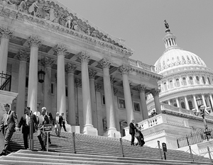Сенат США проголосовал за санкции против России и помощь Украине