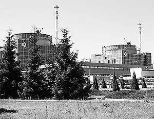 Хмельницкая АЭС на Украине наряду с Запорожской, Южно-Украинской и Ровенской вырабатывает до 50% электроэнергии страны