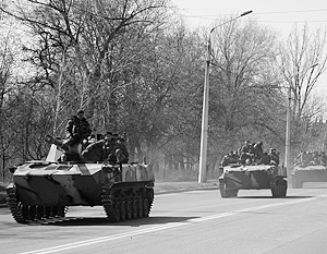 В Краматорск вошли украинские танки и БТР
