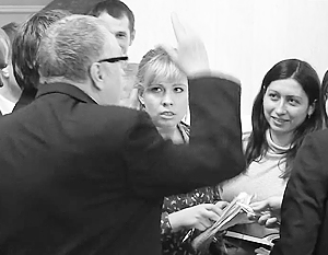 Оскорбленная Жириновским журналистка подала заявление в полицию