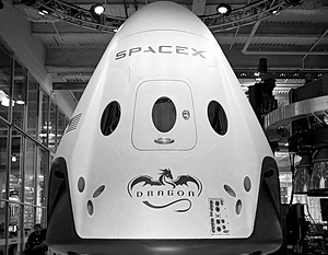Корабль Dragon V2 для отправки астронавтов к МКС представлен в США