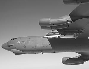 США перебросили в Европу три бомбардировщика B-52