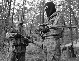 Луганские ополченцы взяли в плен трех женщин-снайперов