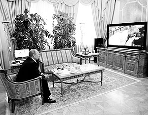 Путин согласился с мнением, что телевизор иногда лучше не включать