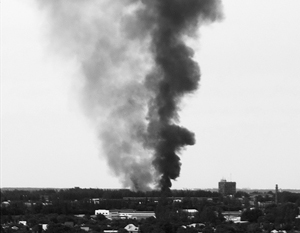 Очевидцы сообщили о серии мощных взрывов на западе Донецка