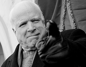 Маккейн: США должны наносить удары не только по Ираку, но и по Сирии