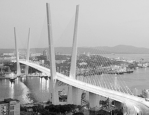 Расходы на мост к АТЭС во Владивостоке оказались завышены на 300 млн рублей