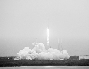 Прототип ракеты-носителя Falcon 9R взорвался в ходе испытаний в США