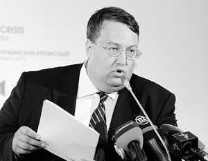 Советник Авакова потребовал разорвать дипотношения с Россией