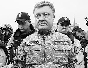 Порошенко обещал взять Донецк и Луганск к 24 августа. Теперь он заговорил о полном прекращении огня