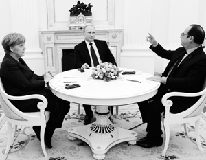 Ангела Меркель и Франсуа Олланд сперва решили обсудить судьбу Украины втроем с Владимиром Путиным, но потом передумали
