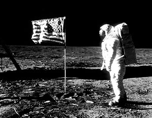 СМИ: США в 1950-х годах хотели устроить атомный взрыв на Луне