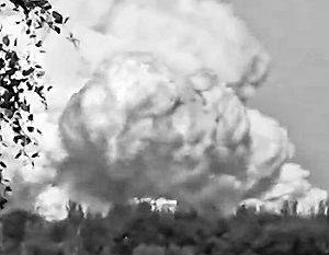 СМИ: Силовики нанесли по Донецку ракетный удар во время разгрузки гумпомощи
