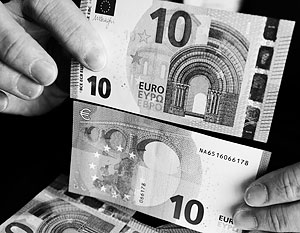Банк Европы ввел в обращение новую купюру в 10 евро с кириллицей