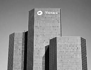 Total решила приостановить сотрудничество с ЛУКОЙЛом из-за санкций