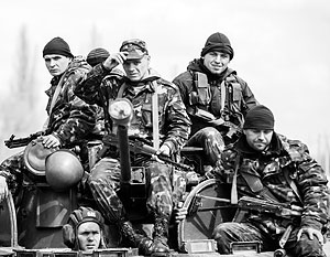 Волонтер: Украинских военных оденут в ватники советского образца