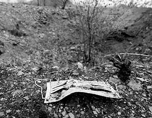 В братских могилах под Донецком нашли 40 тел мирных жителей