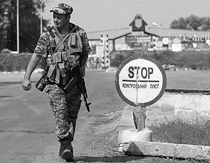 СНБО: Украина намерена временно закрыть границу с Россией