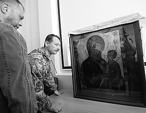 Тихвинскую икону Божьей Матери отказались принять в храме в Донецке