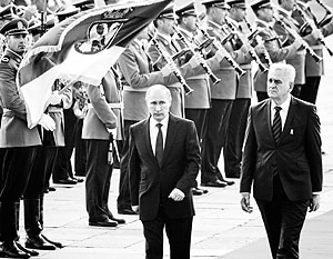 Владимир Путин и сербский президент Томислав Николич