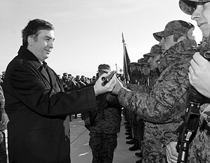 Есть подозрения, что у Саакашвили был «маленький бизнес» по торговле натовским оружием с теми, кого сам альянс считает врагами демократии