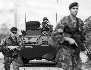 Руководство НАТО обещает «повысить способность наших сил оперативно реагировать», чтобы противостоять некой угрозе с востока