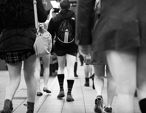 Акция «В метро без штанов» проводится в городах мира 15-й год