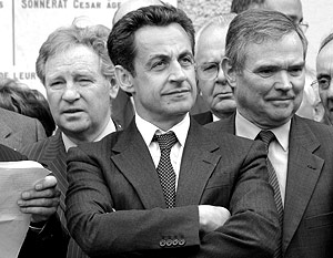 Николя Саркози проводили погромами 