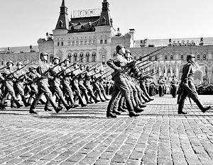 Движение в центре Москвы 9 мая перекроют с самого утра