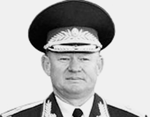 Андрей Сердюков – опытный военный и управленец