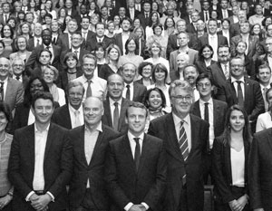 Наполовину партия Макрона состоит из перебежчиков, наполовину – из абсолютно новых для французской политики людей