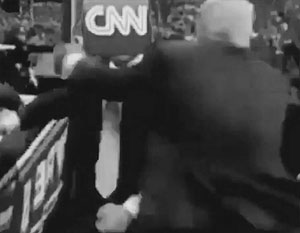 Трамп опубликовал видео с «избиением» телеканала CNN