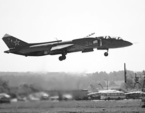 Разработками истребителя вертикального взлета и посадки занимались с середины 1970-х годов – тогда появился проект Як-141