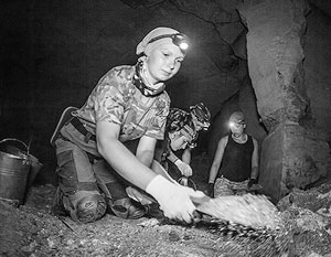 Участники военно-исторической экспедиции «Аджимушкай» обнаружили останки одного из защитников Аджимушкайских каменоломен