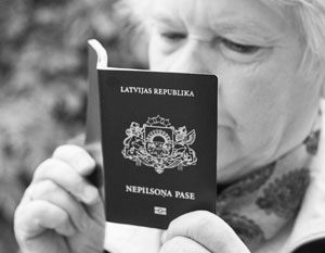 По сей день в Латвии проживают свыше 240 тысяч неграждан