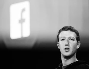 «Я не хочу, чтобы кто-либо использовал наши инструменты для подрыва демократии», – объявил глава Facebook Марк Цукерберг