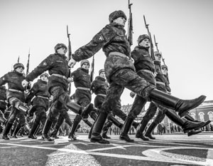 Служба в российской армии вновь стала престижной – 68% опрошенных хотели бы видеть своих родных среди военных