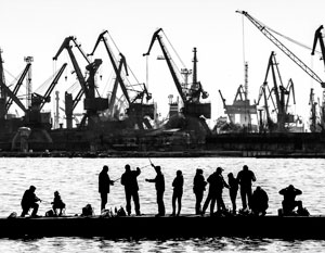 Порт Мариуполя останется без работы, если Россия «закупорит» Азовское море