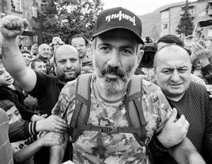 Никол Пашинян идет к власти как кумир народа