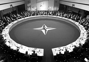 Запад сожалеет – об этом заявили НАТО и Евросоюз